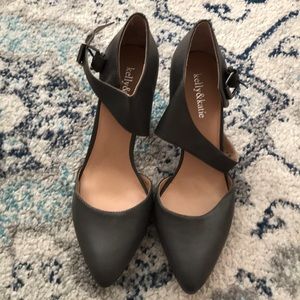 Gray heels NWOB